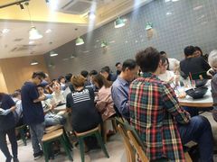 等位区-华嫂冰室(尖沙咀店)