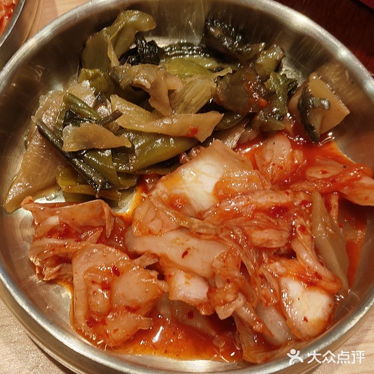 米村（朝鲜）拌饭，干净卫生，提供的免费小菜，味道非常正