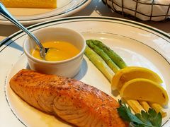 -Wolfgang’s Steakhouse 沃夫冈牛排馆(上海白玉兰广场店)