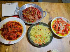 酸辣土豆丝-叶派龙虾•招牌香辣蟹·海鲜(中海国际店)