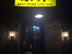 -东岸Cafe 爵士俱乐部
