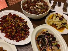 -肆海小川菜酒馆Wine Bistro (青年路店)