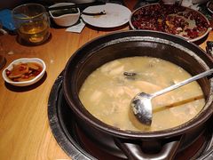 -一朵菌·野生菌探索家火锅(南亚店)