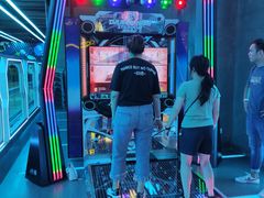 -世代星球·保龄球·镭战真人CS·团建(杨浦店)