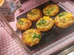 -Caidie Bakery采蝶轩(百越店)