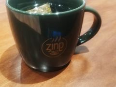 -ZING COFFEE 镜咖啡