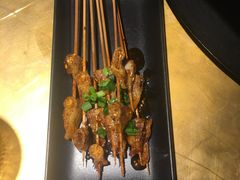-吞鱼兽麻辣烤鱼(万达店)