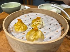 晶甄蟹膏小笼-苏小柳手作点心(控江旭辉分院)