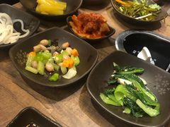 -香猪坊韩国烤肉专属门店(魏公村店)