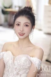 -Lady  Jane高端婚纱礼服馆
