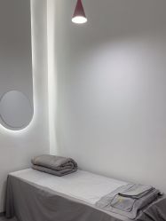 -己悦美学·皮肤管理