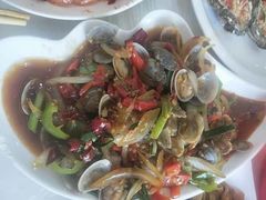 -覃记海鲜美食餐厅