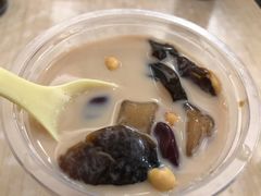 -八婆婆烧仙草(中山路店)