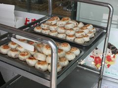 鲜肉月饼-长发西饼(临顿路店)