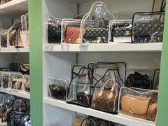 -海星奢选二手奢侈品手表包包鉴定回收寄卖(墨玉南路店)