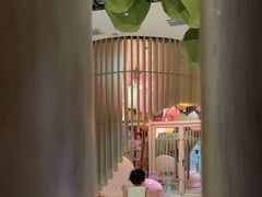 -水桶王国主题餐厅·聚会·生日派对·亲子活动·家庭套餐(亚龙湾希尔顿店)