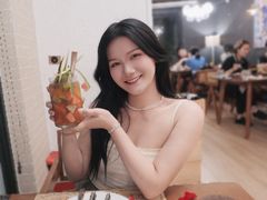 -Mark&Mars Restaurant