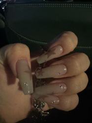 -U+nail优加专业美甲美睫