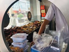 -陆稿荐观前街店