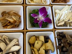 -野菌皇海景野生菌火锅(滨海大道店)