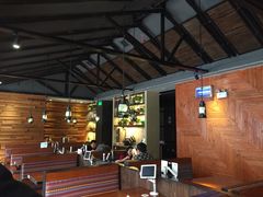 -阿瓦山寨·湘菜现炒·剁椒鱼头王(咸阳总店)