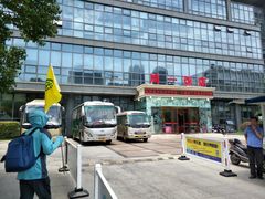 -鸿一饭店(隐秀路店)