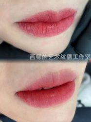 -一个差评成就的纹眉店