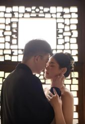 -雪中彩影婚纱摄影·微光艺术中心