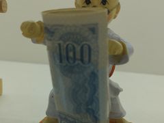 -翰佐蔡司小乐圆·依视路星趣控·暴龙眼镜折扣店