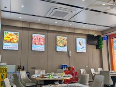 -丹水桥地锅鱼·翘嘴鲌·地方特色全鱼宴(丹江口大坝店)