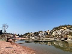 -彩色沙林风景区