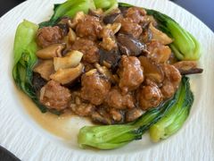 -红东阁东北菜烤肉酒馆(CROSS万象汇店)