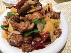 -巴扎美食·新疆菜·西域歌舞表演餐厅(新疆大厦店)