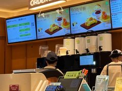 -奈雪的茶(M+世纪都会广场店)