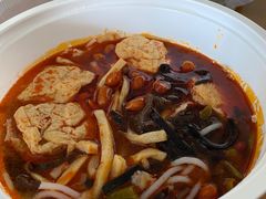 -水平有限螺蛳粉(宏达大厦店)