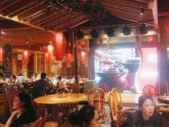 -野山舂·贵州现舂酸汤牛肉(鸿通城店)