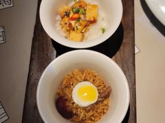 -穹六人间 people 6(岳阳路店)