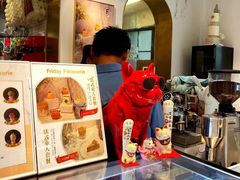 -Fridi Patisserie Cafe