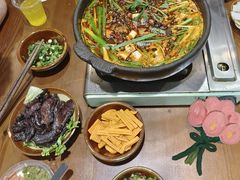 -黔有有贵州酸汤夺夺粉火锅(五味十字店)