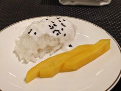 -圣丰索菲特·2 On 988 Café 自助餐厅