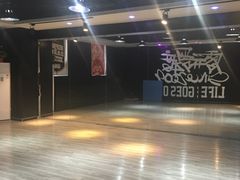 -零下舞度·街舞连锁机构(万科中心店)