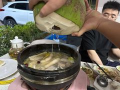 -墨脱石锅椰子鸡•海鲜糟粕醋(榆亚路店)