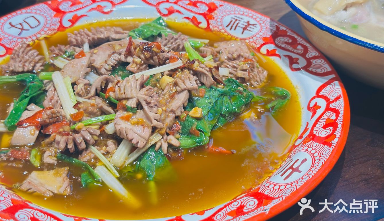 终于吃到正宗Duang Duang的蹄花儿