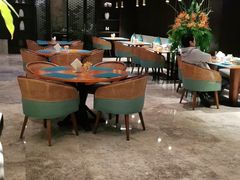 大堂-院子君亭亚洲厨房花园餐厅