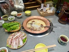 -阿婆情腊排骨火锅·野生菌季(古城旗舰店)