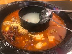 -重庆烧鸡公火锅(簋街店)