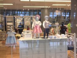 -丽婴房(七莘路店)