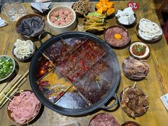 -正南齊北重庆老火锅(光华村直营店)
