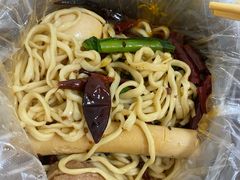-丁记牛肉手擀板面