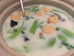 鱼汤煮时蔬-柿合缘新京菜(国金中心商场店)